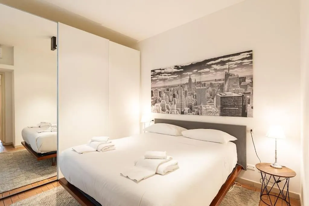 Spacious One Bedroom Moscova - Mirable Pm Milánó 0*,  Olaszország